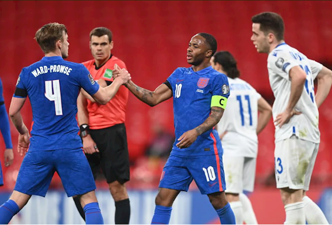 Raheem Sterling thi đấu ấn tượng trong màu áo ĐT Anh tại vòng loại WC 2022 sáng nay